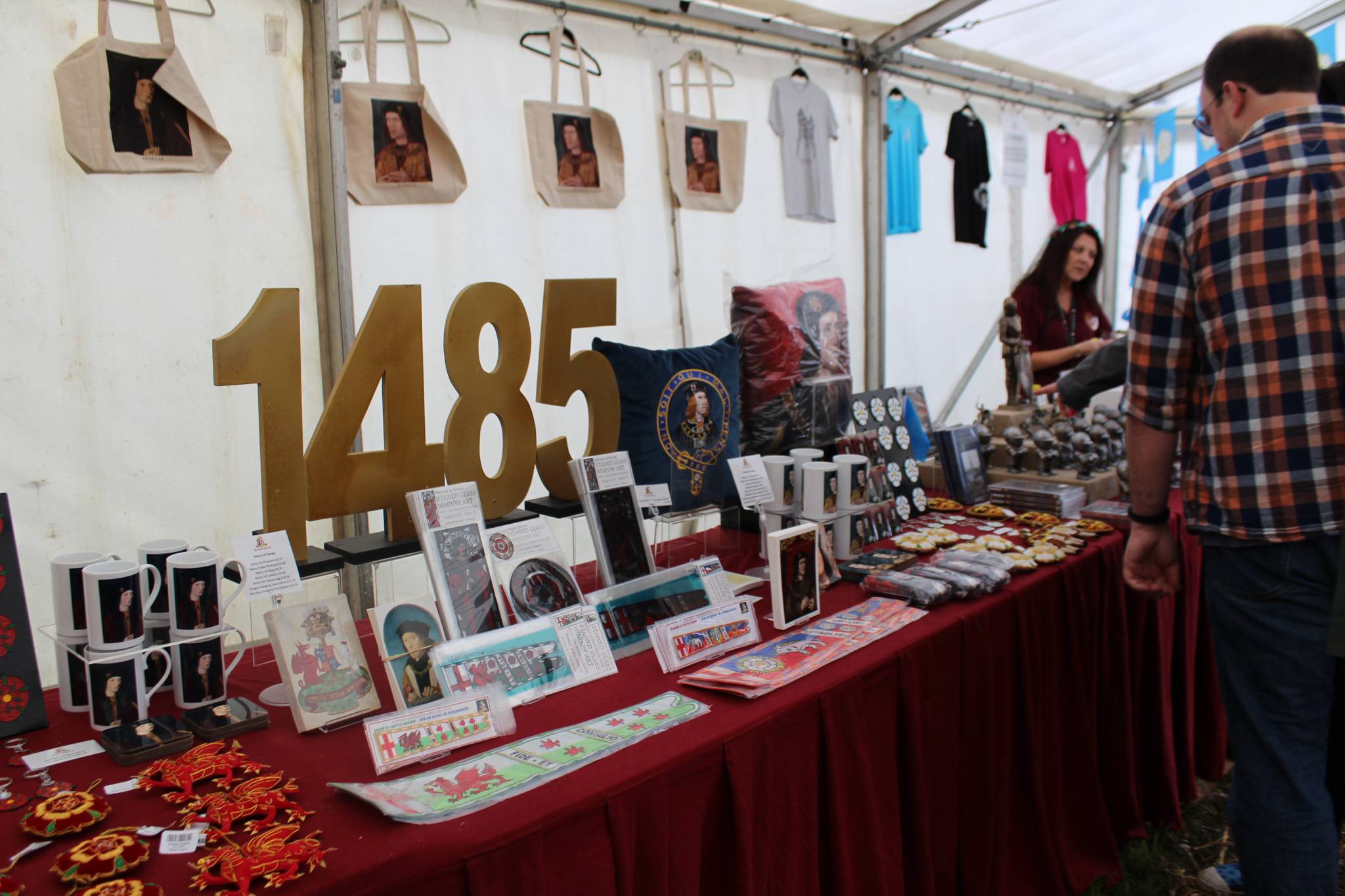 Merchandise Shop 2 Aspect Ratio 640 340