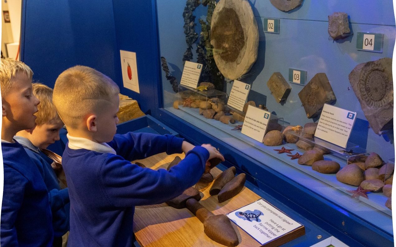 Charnwood Rocks1 Aspect Ratio 640 400