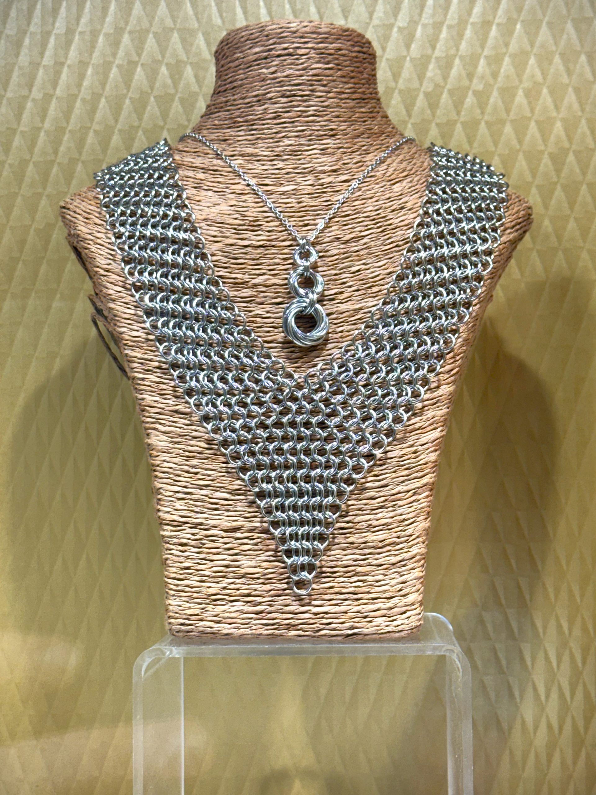 Chainmaille Scaled Aspect Ratio 640 340